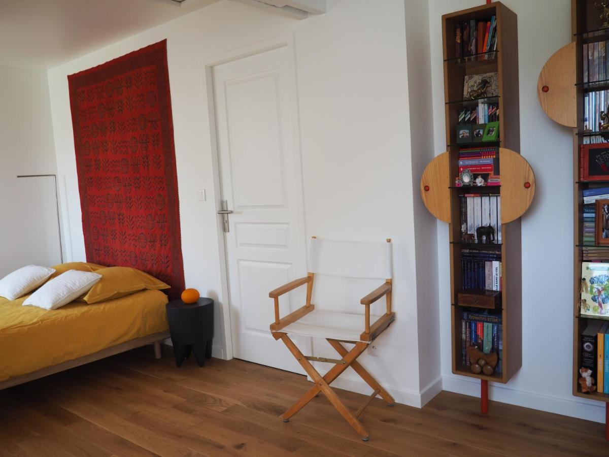 Entre En Baie ! Apartamento Pontaubault Exterior foto
